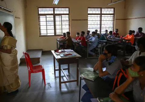 Elev din India, ucis în bătaie de profesorul său din cauza unei greșeli de ortografie