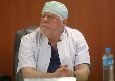 Chirurgul din Timișoara prins în flagrant când lua mită a fost arestat. A luat șpagă de șase ori într-o săptămână