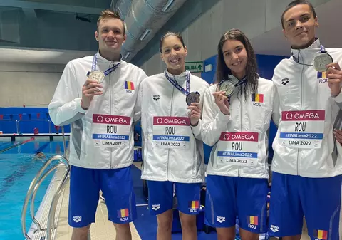 David Popovici, argint cu ștafeta mixtă de 4x100 m liber a României. Vlad Stancu, bronz la 800 m liber