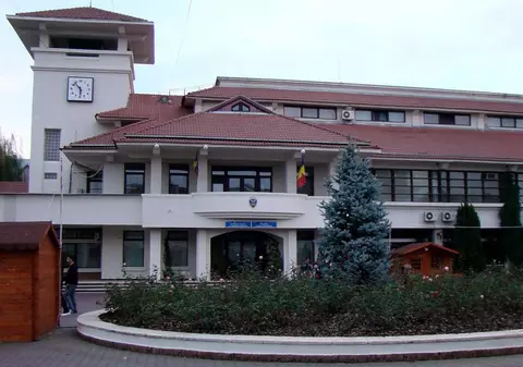 Percheziții DNA la Primăria din Otopeni, într-un dosar de corupţie cu prejudiciu de 35 de milioane de lei