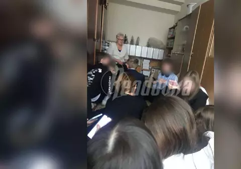 „Toată clasa stă și plânge!” Imagini cu elevii care erau în sala de curs când s-a tras asupra lor, la o școală din Rusia