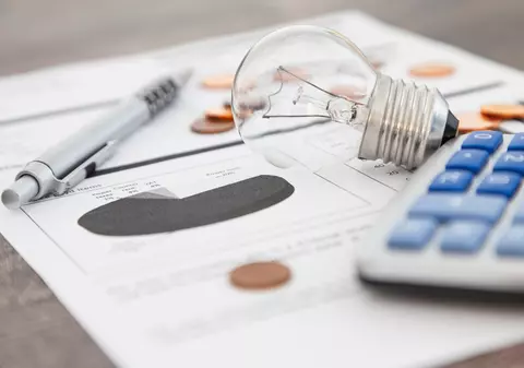 Nicolae Ciucă agreează propunerea PSD ca plafonarea preţurilor la energie să se raporteze la consumul curent