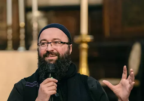 „A existat o discuție, nu neapărat o agresiune”, spune avocata părintelui Visarion despre acuzația de agresiune sexuală