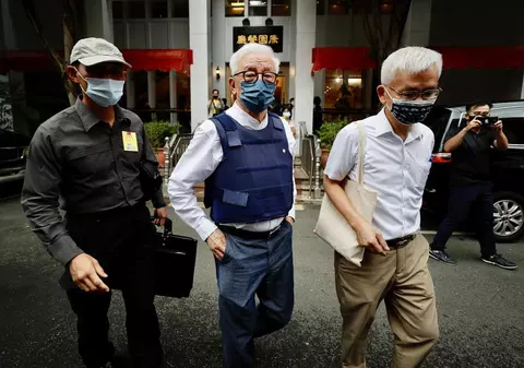 Un magnat din Taiwan oferă 32 de milioane de dolari pentru antrenarea unei „armate civile” cu 3,3 milioane de soldați