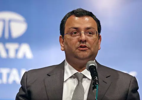 Miliardarul indian Cyrus Mistry a murit într-un accident de mașină. Fostul președinte al grupului Tata avea 54 de ani