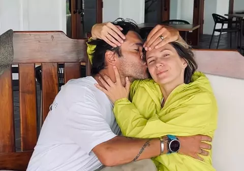 Imaginea cu Adela Popescu și soțul ei, Radu Vâlcan, înainte ca acesta să plece de acasă. „Sunt multe de spus”