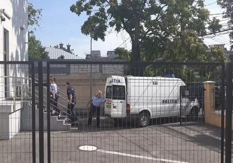 Pensionar din Craiova judecat pentru coruperea sexuală a minorilor