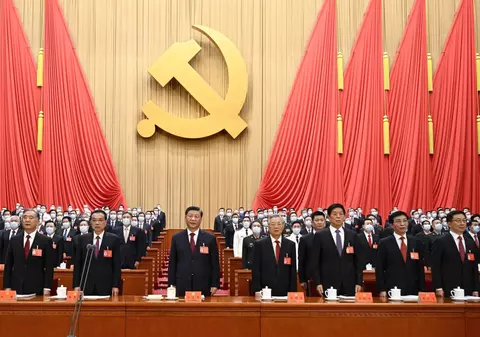 Miliardarii, bancherii și înalții funcționari ai statului chinez, țintele campaniei anticorupție a lui Xi Jinping