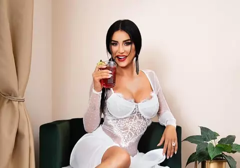 Daniela Crudu își vinde apartamentul din București. Cum arată și câți bani cere vedeta pe locuința de 88 mp