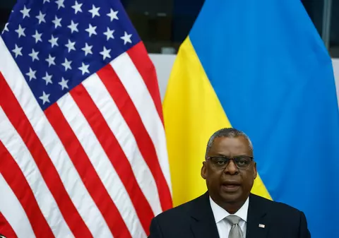 Lloyd Austin a discutat la telefon cu Serghei Șoigu, într-o rară convorbire între cei doi miniștri purtată după începutul războiului din Ucraina