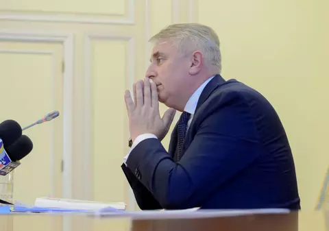 Lucian Bode, vizat marți de moțiunea simplă depusă de USR în scandalul achiziției mașinilor BMW