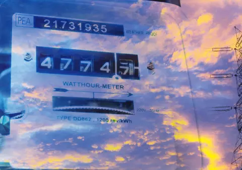 Companiile din energie cer Guvernului să spună clar dacă mai continuă schemele de compensare a facturilor: „Bugetul pe 2024 nu include nicio sursă de finanțare”