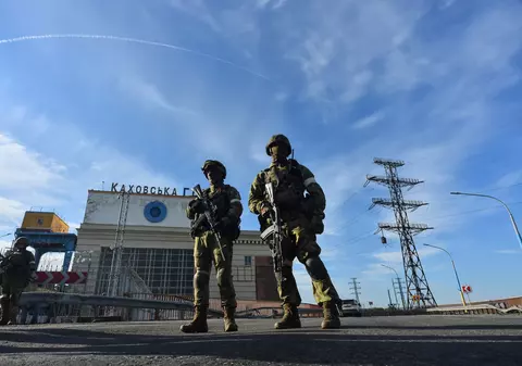 Deputaţii ruşi au votat o lege ce permite confiscarea banilor şi bunurilor celor care critică armata rusă. „O lege asupra canaliilor a fost adoptată”, spune şeful Dumei de Stat