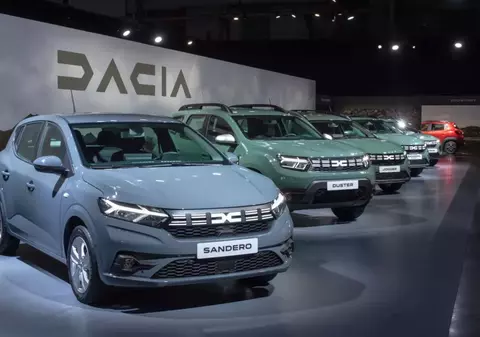 Salonul Auto de la Paris marchează debutul public al primului model Dacia Hybrid