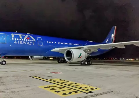 Grevă anunțată pentru vineri pe aeroporturile din Italia. Sute de zboruri, inclusiv internaționale, au fost anulate