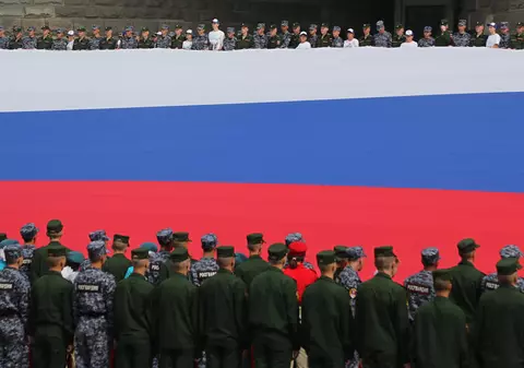 Vladimir Putin amână cu o lună stagiul militar. Motivul invocat de președintele rus