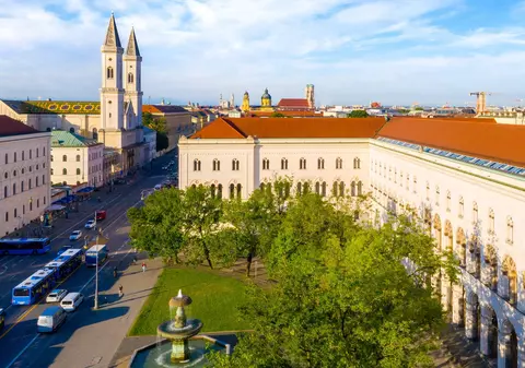 Operațiune de amploare a poliției la universitatea din München, după ce un student, fiu de politician, a venit cu pistolul la cursuri. Ce explicație a dat