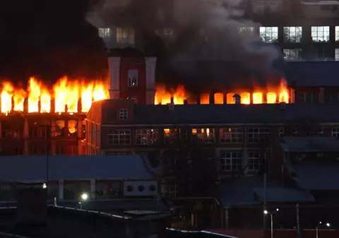 Incendiu de amploare lângă Moscova, la o uzină unde se fac sisteme hidraulice pentru echipamente militare