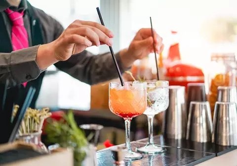 10 filme de top şi băuturile pe care le-au făcut celebre