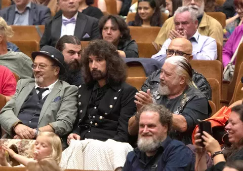 Filmul „PHOENIX – Povestea” va fi prezentat într-un turneu național în luna decembrie, în 8 proiecții speciale