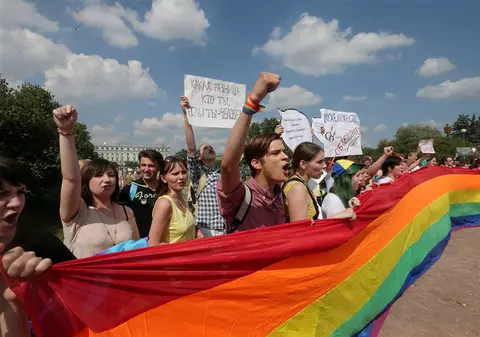 Guvernul rus a interzis eliberarea de licențe pentru filmele cu scene cu „relații sexuale netradiționale”