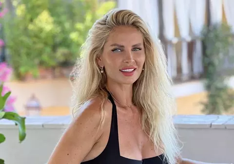 Andreea Bănică se mută în casă nouă. Imagini din vila de lux a vedetei: „Dacă vedeți camerele copiilor”