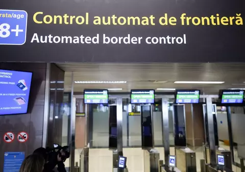 Polițist din Spania, prins pe Otopeni cu o grenadă de antrenament în bagaj