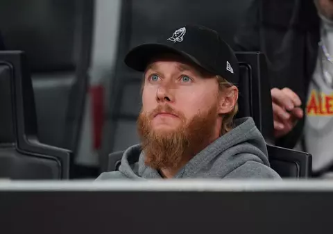 Căpitanul Danemarcei, Simon Kjaer, va purta o banderolă în culorile LGBTQ+ la meciul cu Tunisia, de la Cupa Mondială din Qatar