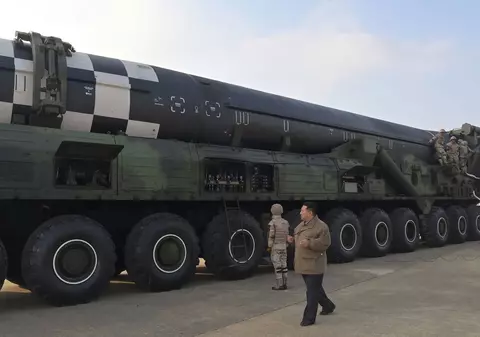 Kim Jong-un spune că scopul Coreei de Nord este acela de a deţine cea mai puternică forţă nucleară din lume