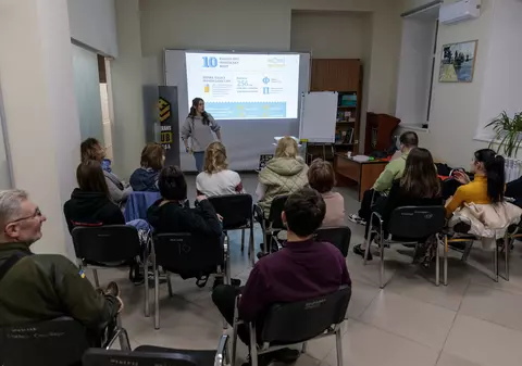 REPORTAJ. Ucrainenii din Odesa, 80% dintre ei vorbitori de rusă, fac cursuri de limba ucraineană. „Când Rusia ne spune că nu existăm, ce putem face?”