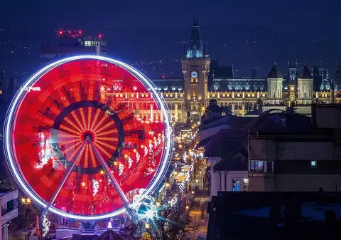 Drone și lasere în loc de artificii, în noaptea de Anul Nou, la Iași: „Iubim animalele și ne place tehnologia”