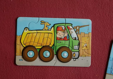 7 Beneficii ale puzzle-urilor în dezvoltarea copiilor