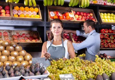 PSD îi îndeamnă pe români să cumpere doar produse româneşti după refuzul admiterii în Schengen