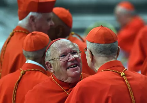 Un cardinal francez recunoaște public că a abuzat sexual o fată de 14 ani. „M-am purtat într-un mod condamnabil”