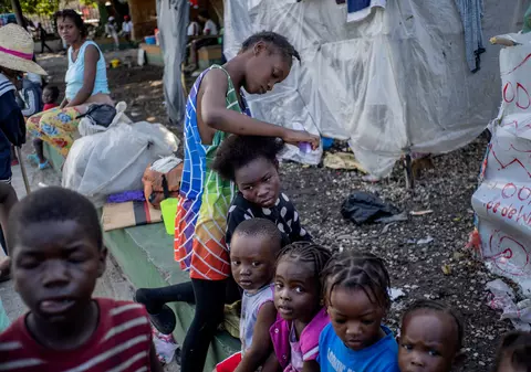 Aproape 2.000 de copii au fost deportați anul acesta din Republica Dominicană în Haiti, fără părinții lor