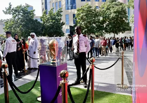 Agenții de pază de la Cupa Mondială din Qatar sunt plătiți cu doar 41 de cenți pe oră și au o singură zi liberă pe lună