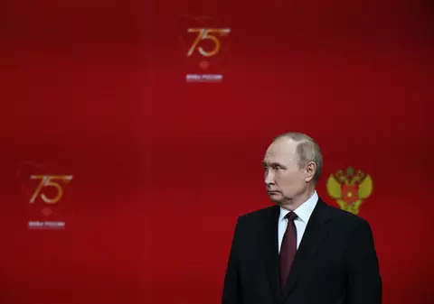 „Incapabil de greșeli”. Cum s-a distanțat Putin de înfrângerea din Herson și i-a lăsat pe alții să dea Rusiei veștile proaste