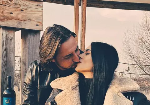 Anunțul făcut de soția lui Denis Ștefan, după aproape 12 ani de căsnicie. „Contează foarte mult în viața de cuplu”