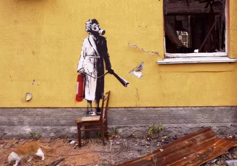 Suspectul principal în cazul furtului unui mural de Banksy, din orașul ucrainean Hostomel, riscă 12 ani de închisoare