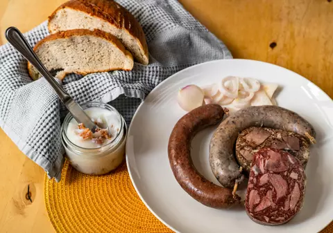 Când se taie porcul. Tradiții și obiceiuri de Ignat 2022