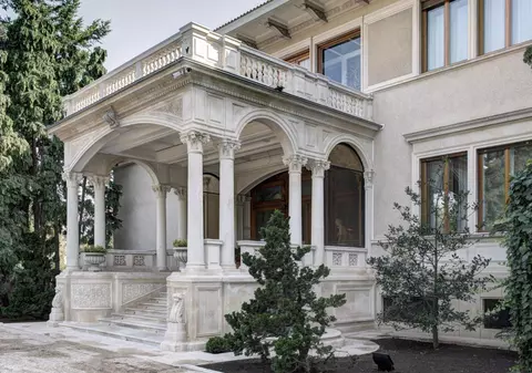 Schimbarea denumirii bulevardului Primăverii și a străzii Herăstrău, amânată