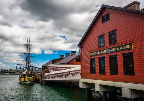 Boston Tea Party – protestul care a dus la independenţa SUA