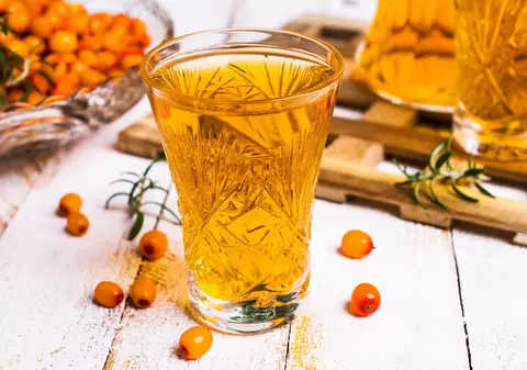 Cum să faci vin de cătină