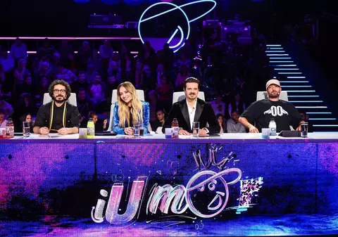 Finala „iUmor” sezonul 13. Cine urcă pe scenă în ediția din această seară.  „A fost un roller coster de sentimente”