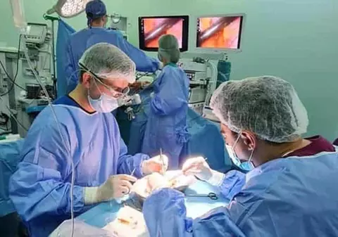 Rinichii unei fete de 15 ani, aflată în moarte cerebrală, aduși la ICUTR Cluj. Doi pacienți au primit o șansă la o viață normală