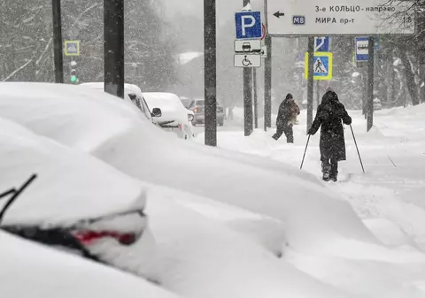 Moscova, sub nămeți. Cel mai mare strat de zăpadă măsurat în decembrie din ultimii 80 de ani, în capitala Rusiei