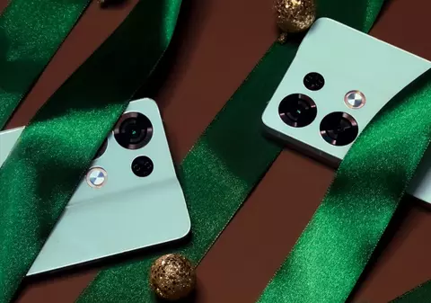 OPPO îți sare în ajutor de Sărbători cu pachete-cadou perfecte pentru pasionații de tehnologie