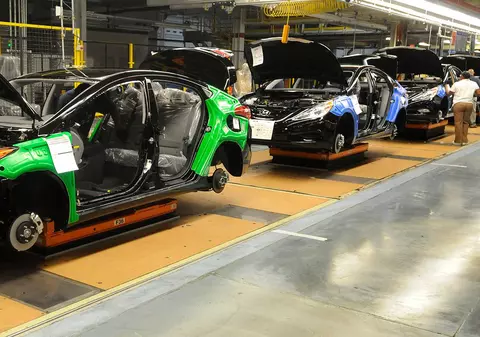Migranți minori, puși la muncă în fabrici din SUA care au legătură cu companiile Hyundai și Kia, arată o investigație Reuters