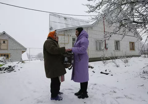 Doar 7% dintre ucraineni iau în calcul să-și părăsească locuințele iarna aceasta, în ciuda frigului și a bombardamentelor rusești