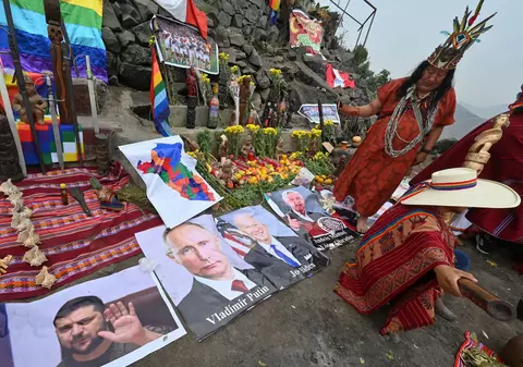 Şamanii din Peru au prezis când se va termina războiul din Ucraina